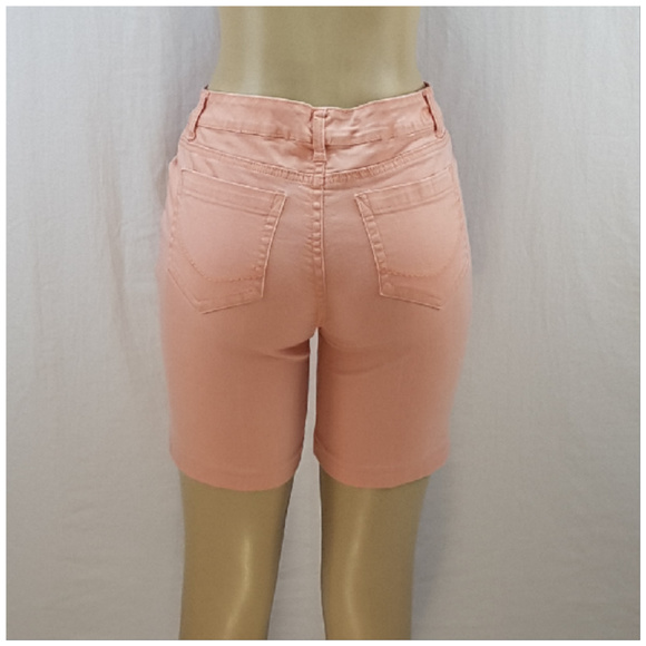 CODE BLUE, GWEN, Bermuda Shorts, size 8 /28 - Picture 4 of 8